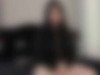 Live cam show with AmyAloqua - Fingering MILF on CamwithHer