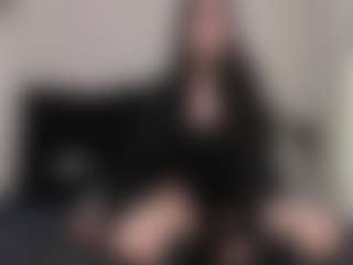 Live cam show with AmyAloqua - Oil on Camsoda