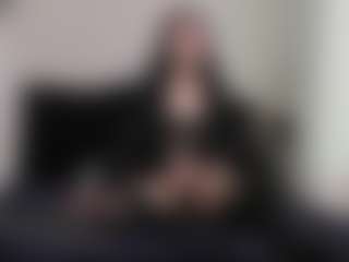 Live cam show with AmyAloqua - Skinny on Lustler