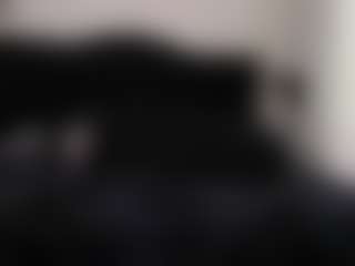 Live cam show with AmyAloqua - Petite on madthumbs