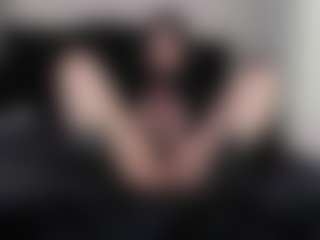 Live cam show with AmyAloqua - Blowjob on SpunkLive