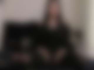 Live cam show with AmyAloqua - Goth on Camming Site