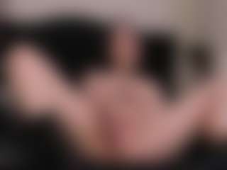 Live cam show with AmyAloqua - Body Massage on Camsoda