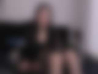 Live cam show with AmyAloqua - Butt Plug on Camsoda