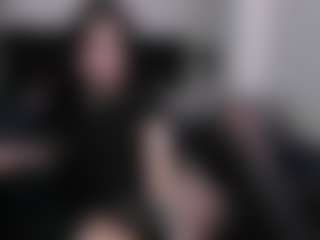 Live cam show with AmyAloqua - Body Massage on Dolls Live