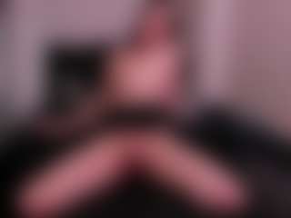 Live cam show with AmyAloqua - HD MILF on Camsoda