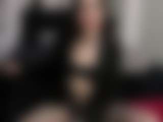 AmyAloqua MILF webcam performer live streaming