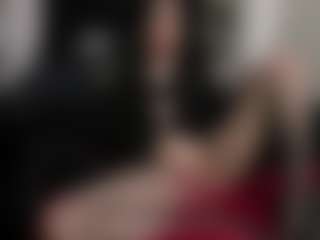 Live cam show with AmyAloqua - Fingering MILF on Camiplay Live