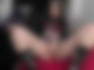 Live cam show with AmyAloqua - Strip on Milfs Live