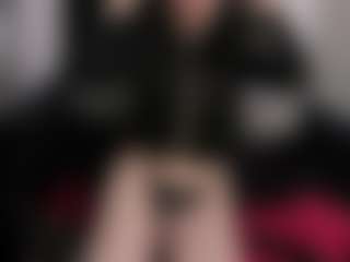 Live cam show with AmyAloqua - Body Massage on StripNow