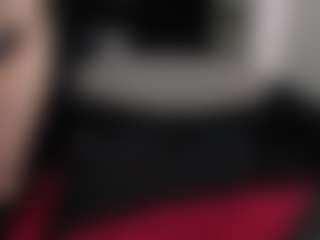 Live cam show with AmyAloqua - Fetish MILF on Soda Cam