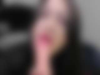 Live cam show with AmyAloqua - Goth on Free Soda