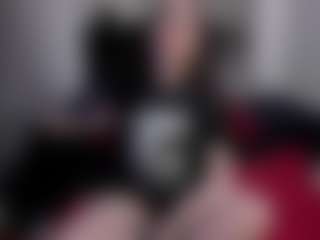 Live cam show with AmyAloqua - Spankass on Camsoda