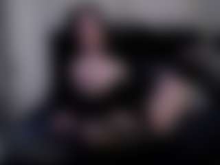 Live cam show with AmyAloqua - Goth on Camsoda