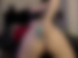 Live cam show with AmyAloqua - Goth on Camsoda