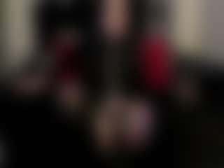 Live cam show with AmyAloqua - Skinny on camwithhim.com