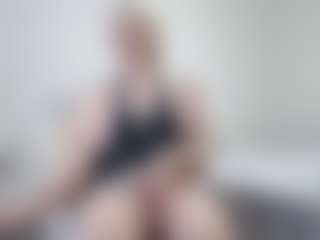 Live-camshow met Anna-Stellari - Dirty op Camsoda