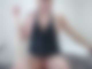 Live cam show with Anna-Stellari - Blonde Hair on Camsoda
