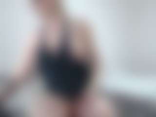 Live cam show with Anna-Stellari - Solo on justonemore.cc