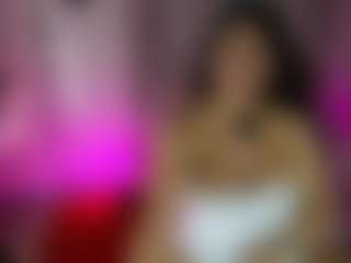 Live cam show with beatriix - Black Hair on Camsoda