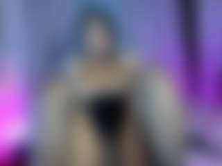 Show de cam en vivo con beatriix - Black Hair en Camsoda