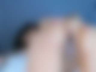 Live cam show with MiaCollson - Camel Toe on instabang
