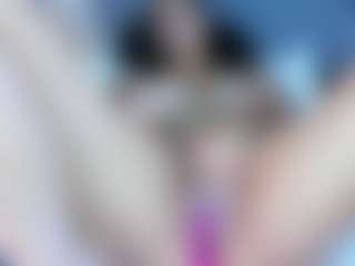 Live cam show with MiaCollson - Ahegao on Pornisteam.com
