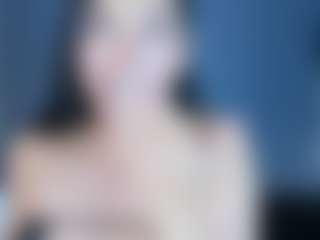 Live cam show with MiaCollson - Camel Toe on Latina Girls