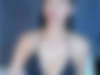 Live cam show with MiaCollson - Camel Toe on mypornchat.com