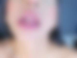 Live cam show with MiaCollson - Erotic Dance on Camsoda