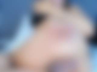 MiaCollson's Live Sex Cam Show