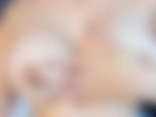 MiaCollson's Live Sex Cam Show
