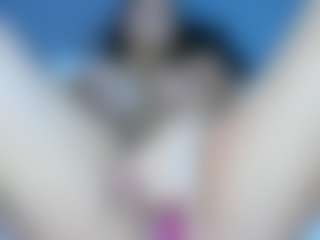 MiaCollson's Live Sex Cam Show