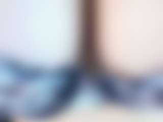 Live cam show with MiaCollson - Big Ass on mypornchat.com