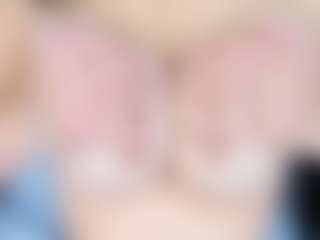 MiaCollson's Live Sex Cam Show