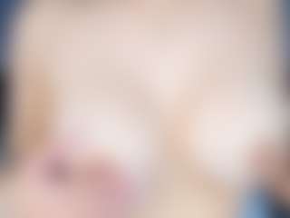 MiaCollson's Live Sex Cam Show