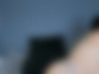 Live cam show with MiaCollson - Fuck on crypto-cams