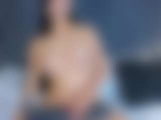 MiaCollson's Live Sex Cam Show