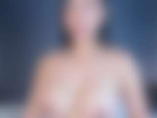 MiaCollson's Live Sex Cam Show