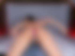 Show de cam en vivo con MiaCollson - Skinny en Camsoda