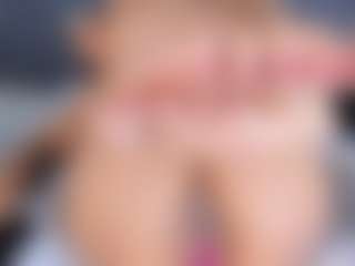 MiaCollson's Live Sex Cam Show