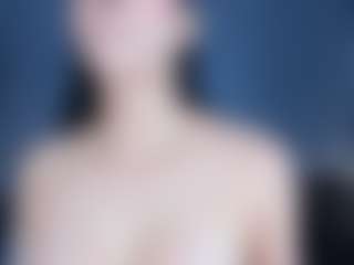 Live cam show with MiaCollson - Dirty Talk on Camsoda