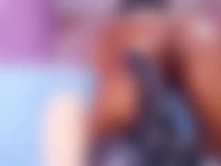 sofia-dkr MILF webcam performer live streaming