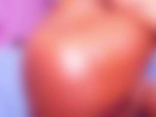 Live cam show with sofia-dkr - Brown Eyes Ebony on SpunkLive