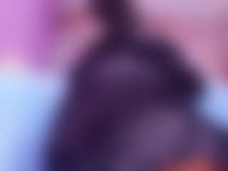 sofia-dkr MILF webcam performer live streaming