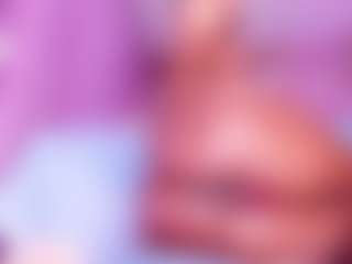 sofia-dkr MILF webcam performer live streaming