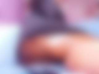 Live cam show with sofia-dkr - Ebony on Milfs Live | colombia