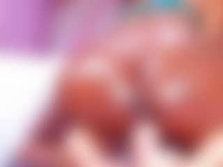sofia-dkr MILF webcam performer live streaming