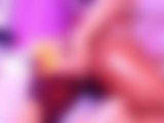 sofia-dkr MILF webcam performer live streaming