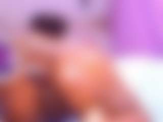 sofia-dkr MILF webcam performer live streaming